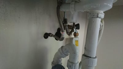 lekkage afvoer keukenkastje Venlo